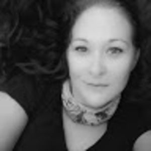 Meet your Posher, Jeannine